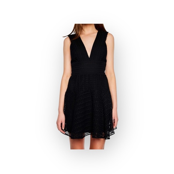 new Bardot ♥︎ Fit & Flare Lace Mini Cocktail Dress ♥︎ Black Tie Red Carpet ♥︎ M - Picture 4 of 16